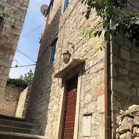 Apartment Hvar Old Dalmatian House Junior - Deck 3 *