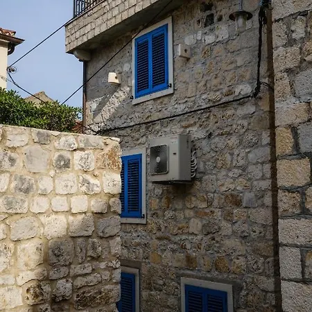 Hvar Old Dalmatian House Junior - Deck 3 Appartement *